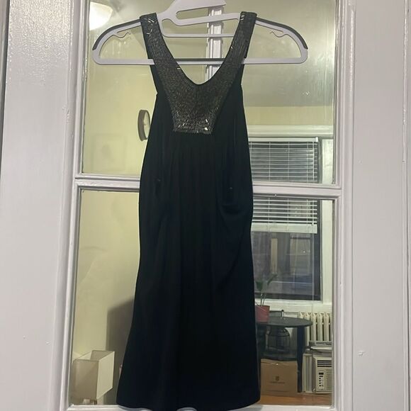 Gently used just one black beaded sleeveless summer vacation casual tank top - Picture 5 of 6